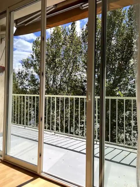 Appartement Vue Sur Le Rhone Arles Ngoại thất bức ảnh